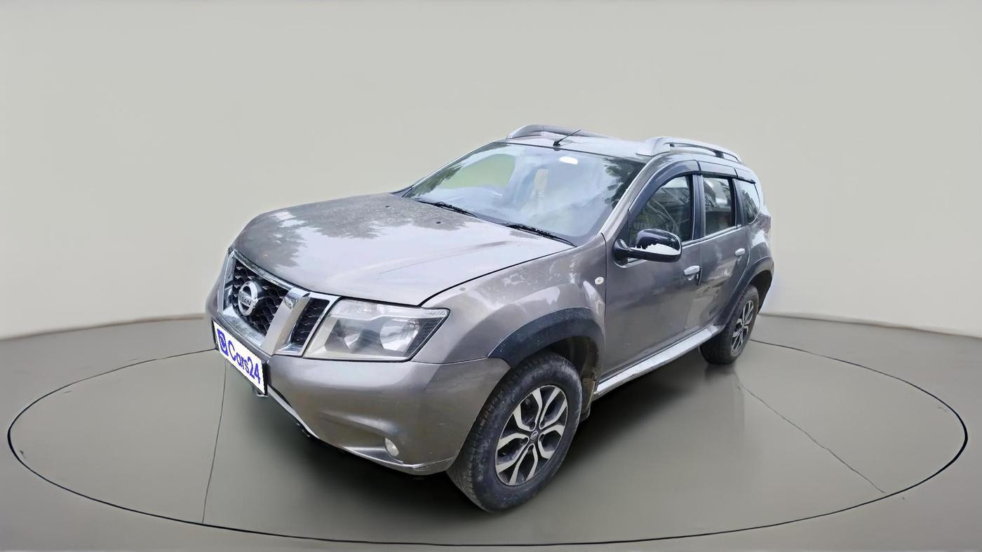 2014 Nissan Terrano XV D THP 110 PS, Diesel, Manual, 1,41,695 km, exterior
