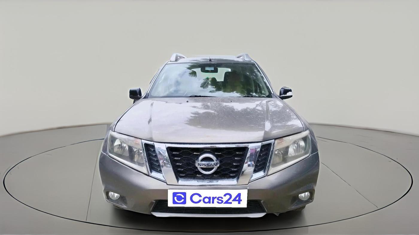2014 Nissan Terrano XV D THP 110 PS, Diesel, Manual, 1,41,695 km, exterior