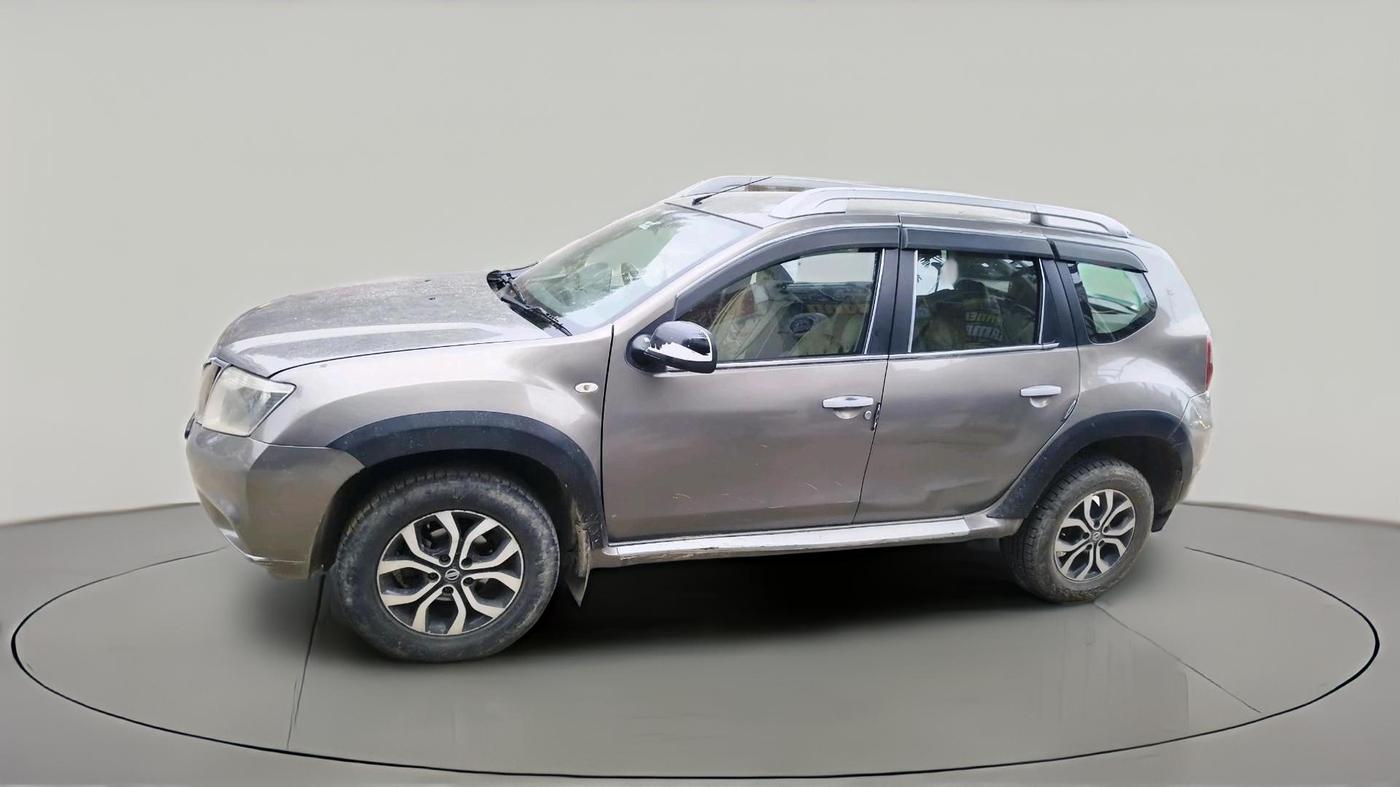 2014 Nissan Terrano XV D THP 110 PS, Diesel, Manual, 1,41,695 km, exterior