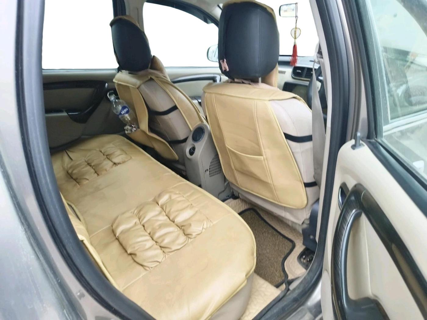 2014 Nissan Terrano XV D THP 110 PS, Diesel, Manual, 1,41,695 km, interior