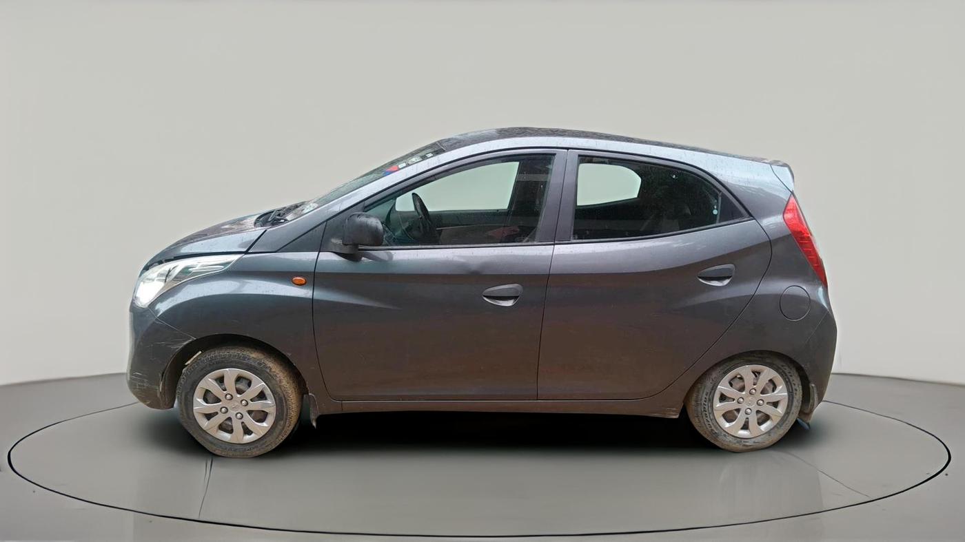 2017 Hyundai Eon MAGNA +, Petrol, Manual, 38,343 km, exterior