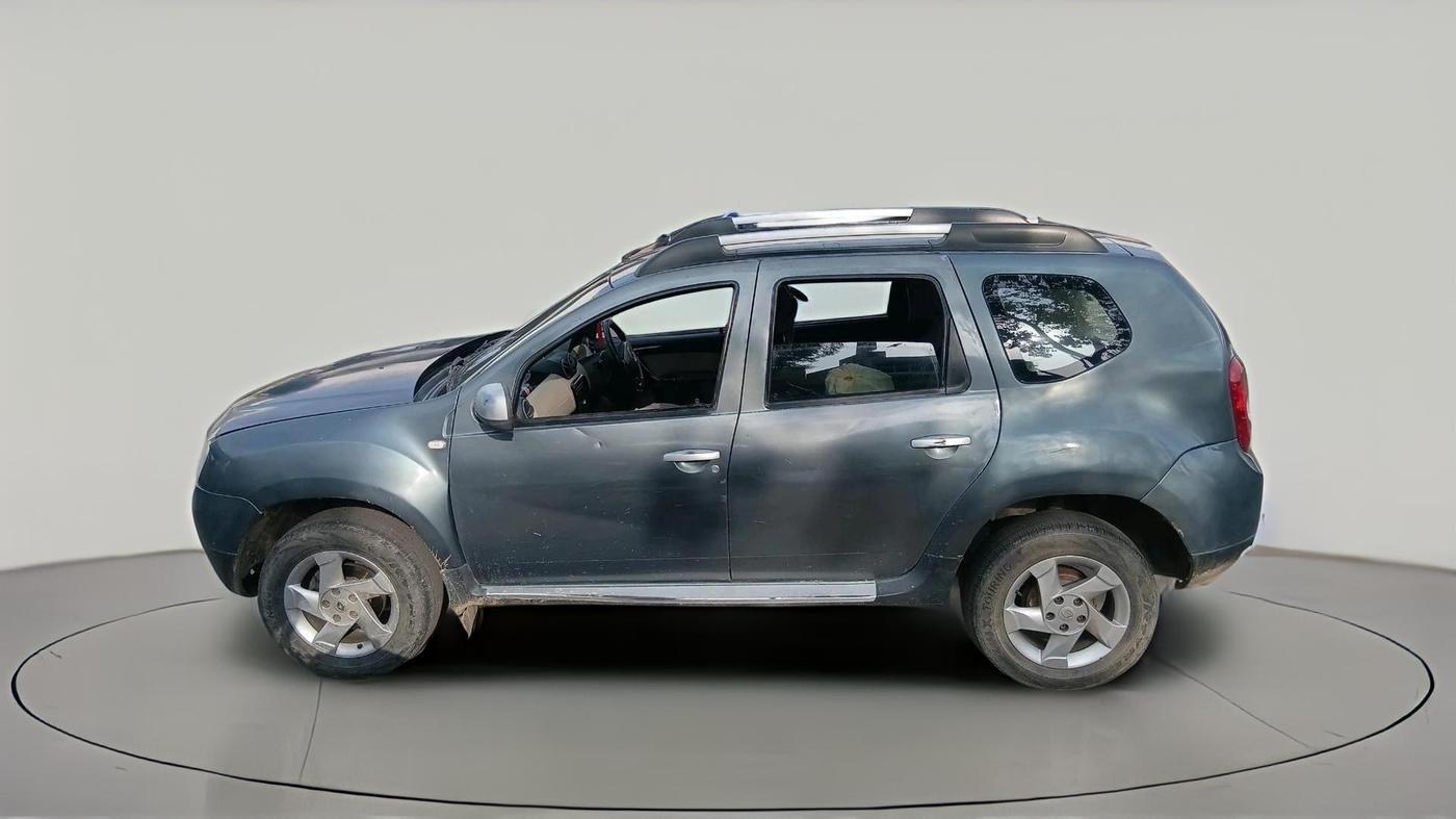 2013 Renault Duster 110 PS RXZ DIESEL (OPT), Diesel, Manual, 1,99,603 km, exterior