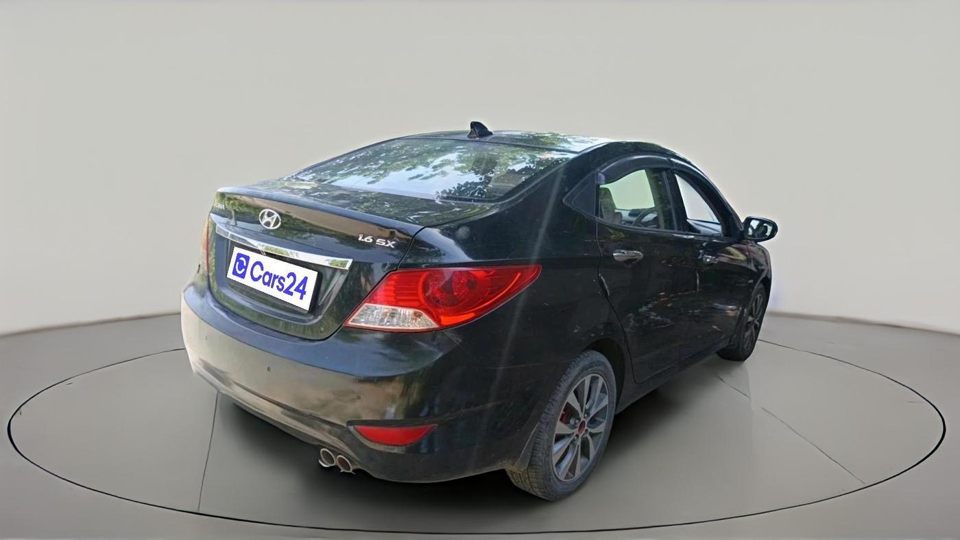2014 Hyundai Verna FLUIDIC 1.6 VTVT SX, Petrol, Manual, 89,903 km, exterior