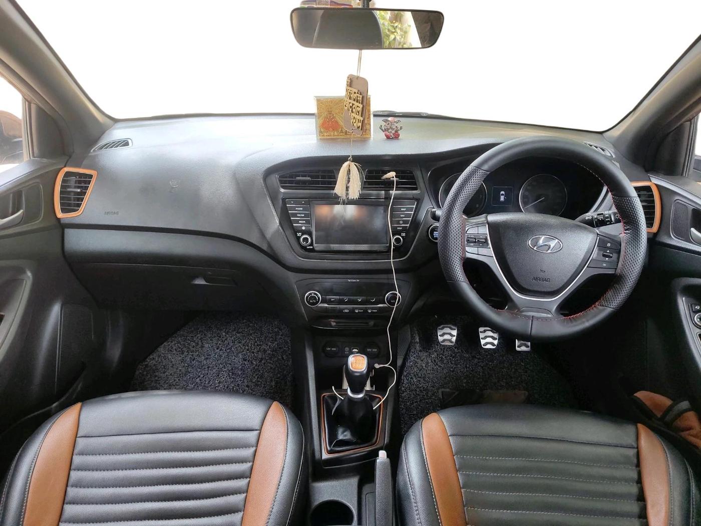 2017 Hyundai i20 Active 1.2 SX, Petrol, Manual, 29,762 km, interior