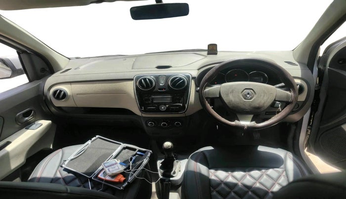 2016 Renault Lodgy 85 PS RXE 7 STR, Diesel, Manual, 1,79,956 km, interior
