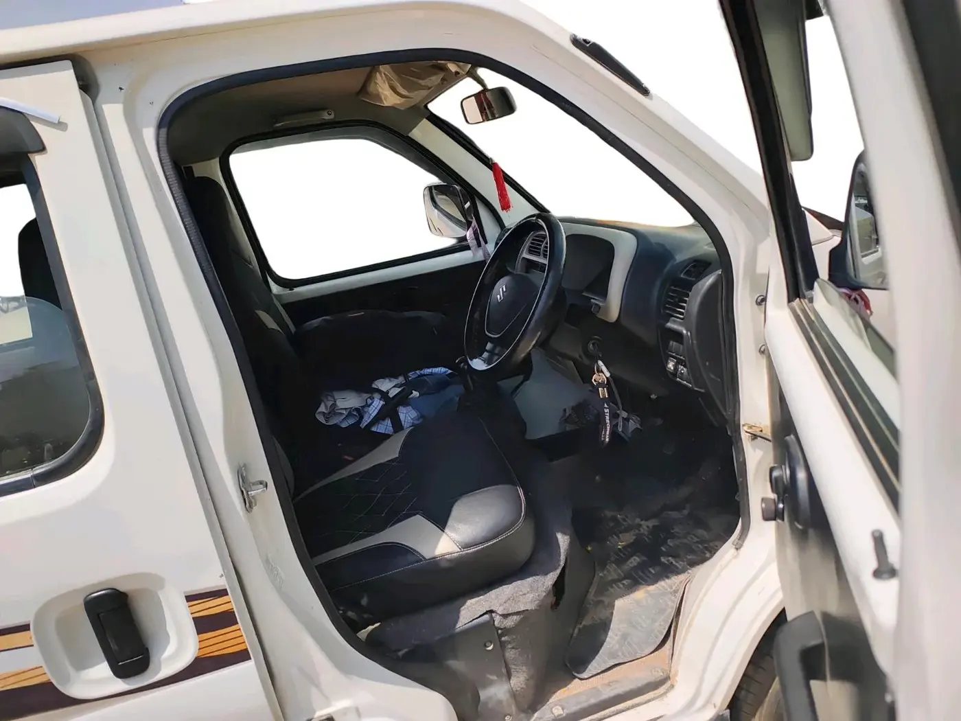 2019 Maruti Eeco 5 STR WITH A/C+HTR CNG, Petrol, Manual, 87,561 km, interior