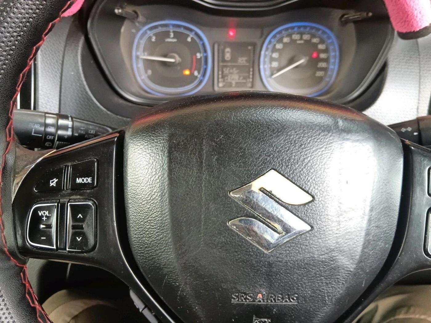 2017 Maruti Vitara Brezza ZDI PLUS, Diesel, Manual, 78,756 km, interior