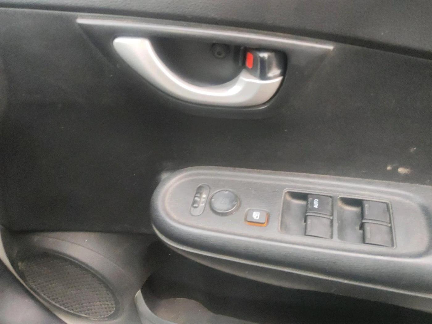 2019 Honda BR-V 1.5L I- DTEC S, Diesel, Manual, 1,04,313 km, interior