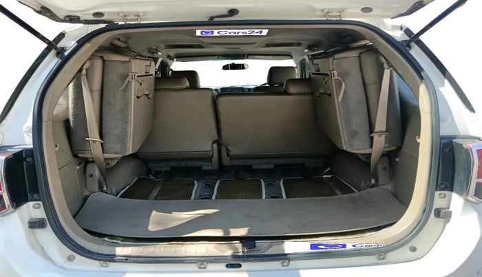 2012 Toyota Fortuner 3.0 4X4 MT, Diesel, Manual, 1,24,774 km, exterior