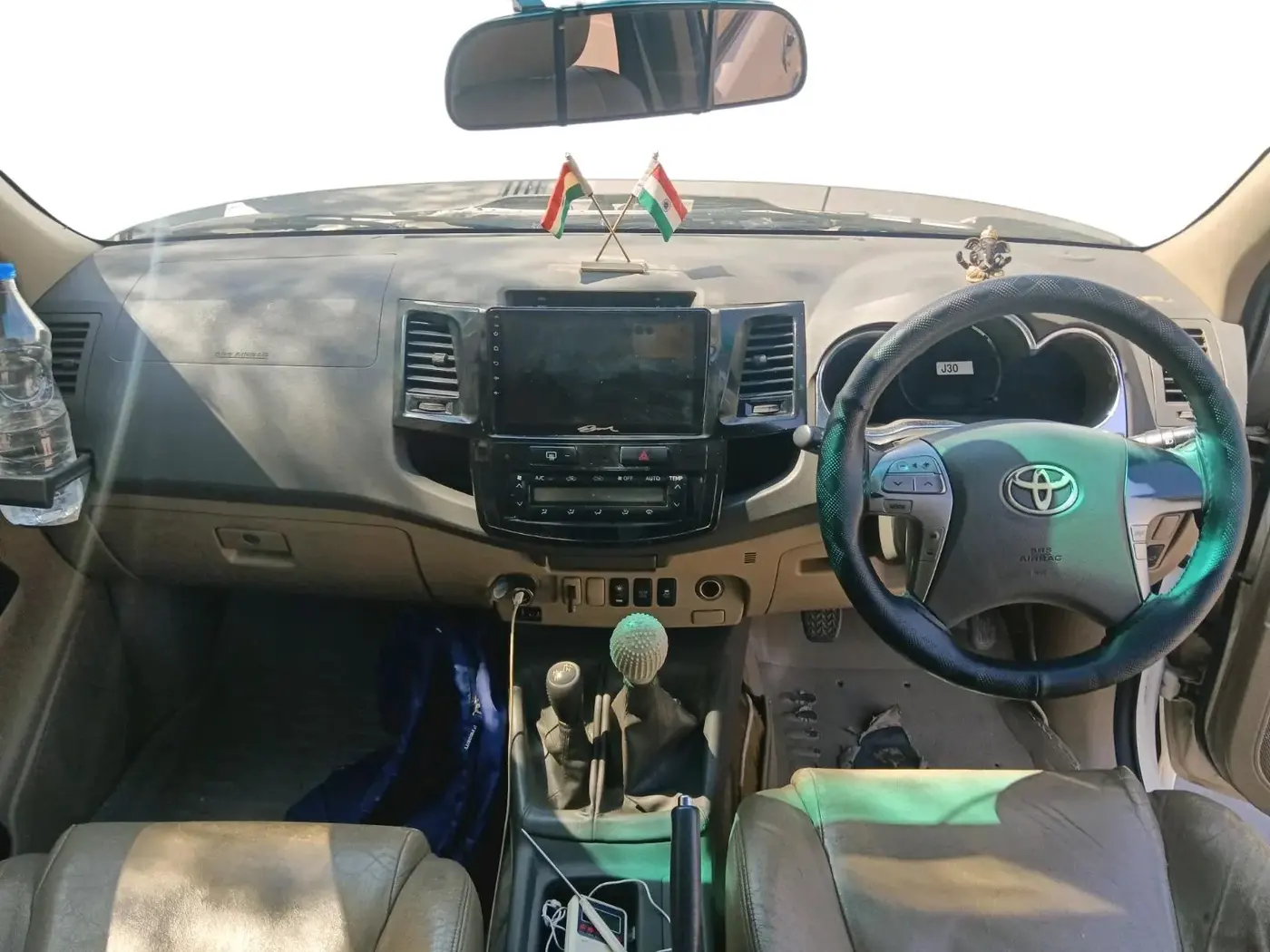 2012 Toyota Fortuner 3.0 4X4 MT, Diesel, Manual, 1,24,774 km, interior