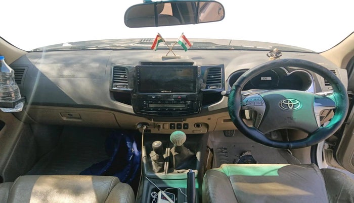 2012 Toyota Fortuner 3.0 4X4 MT, Diesel, Manual, 1,24,774 km, interior