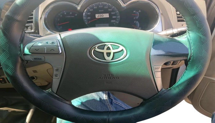 2012 Toyota Fortuner 3.0 4X4 MT, Diesel, Manual, 1,24,774 km, interior