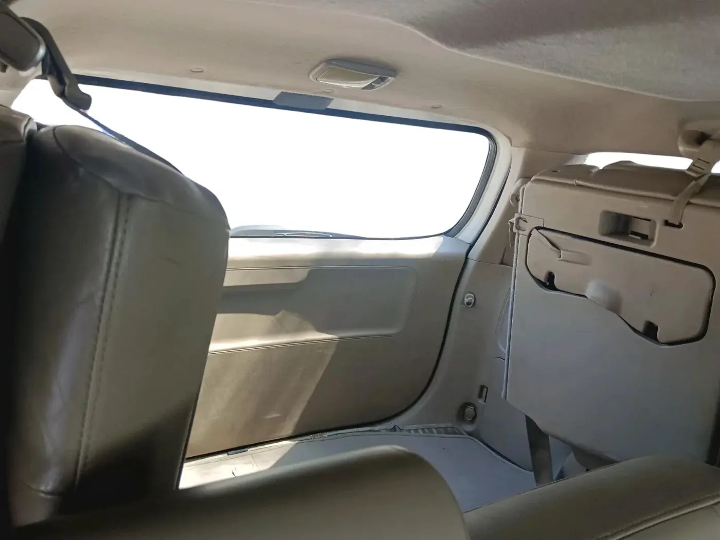 2012 Toyota Fortuner 3.0 4X4 MT, Diesel, Manual, 1,24,774 km, interior