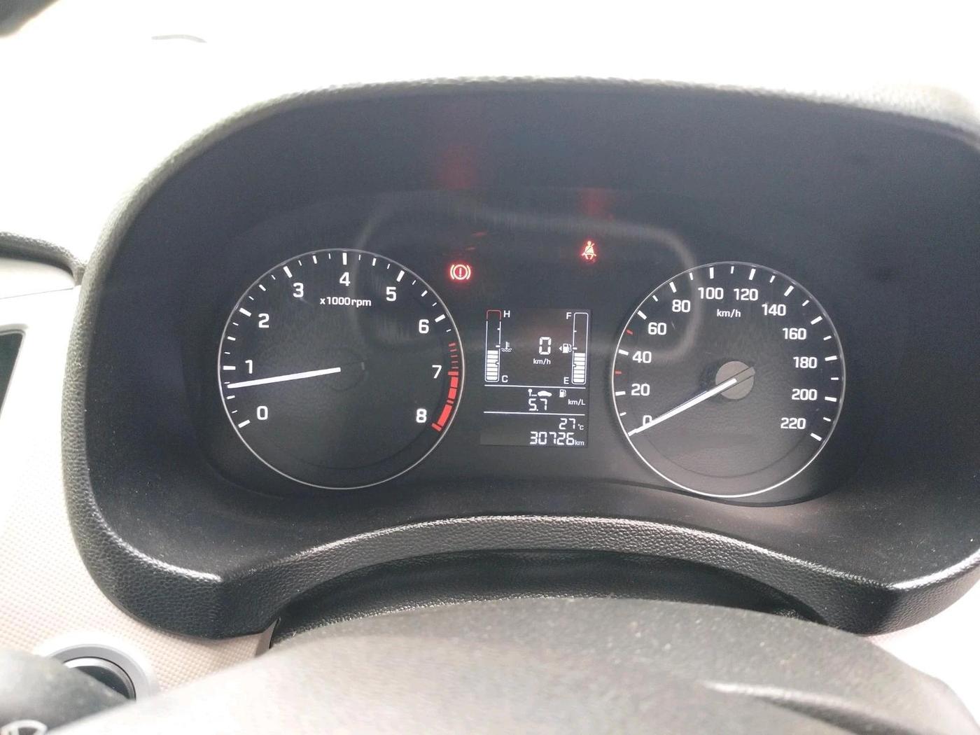 2019 Hyundai Creta SX 1.6 PETROL, Petrol, Manual, 30,726 km, interior