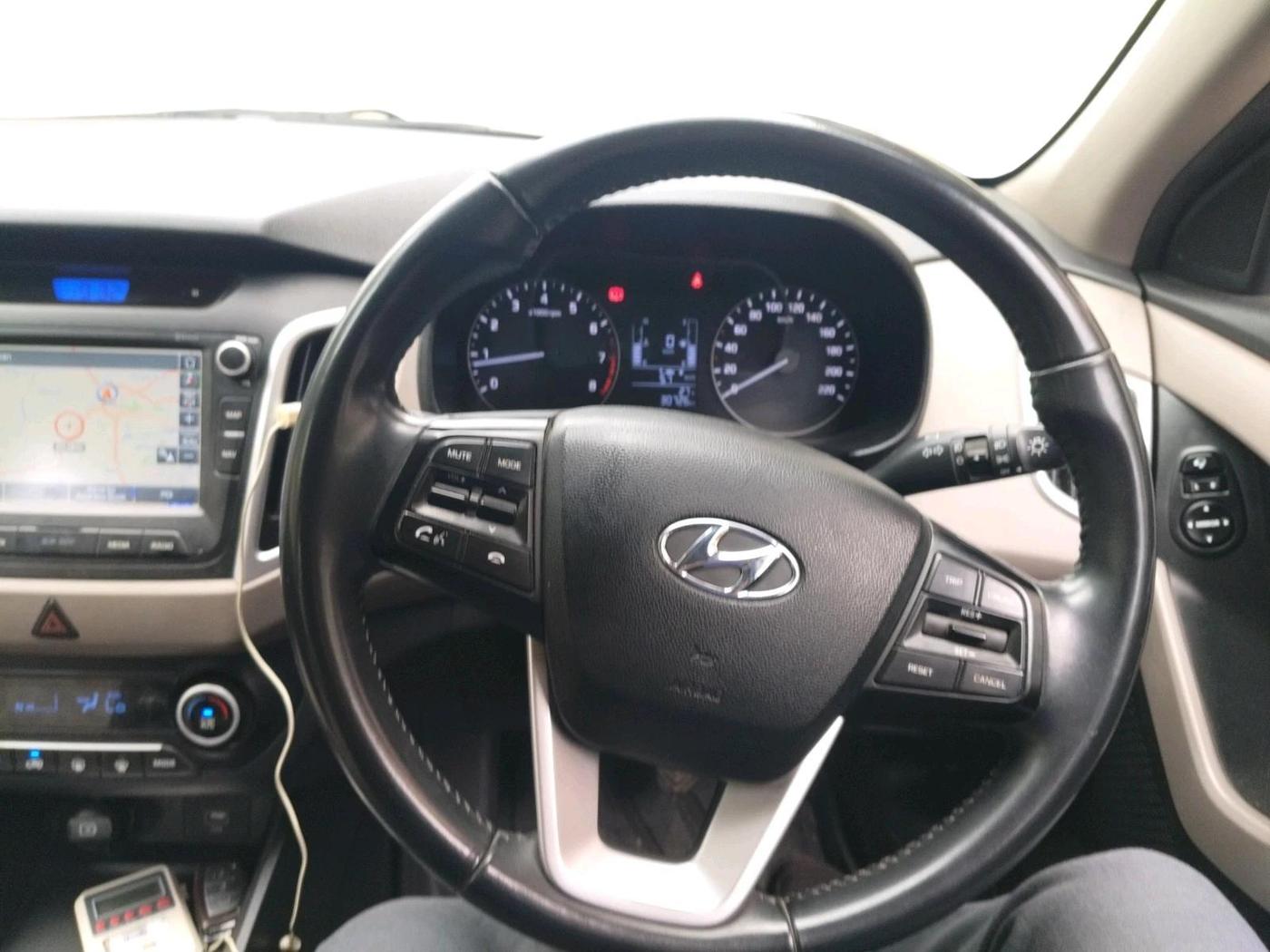 2019 Hyundai Creta SX 1.6 PETROL, Petrol, Manual, 30,726 km, interior