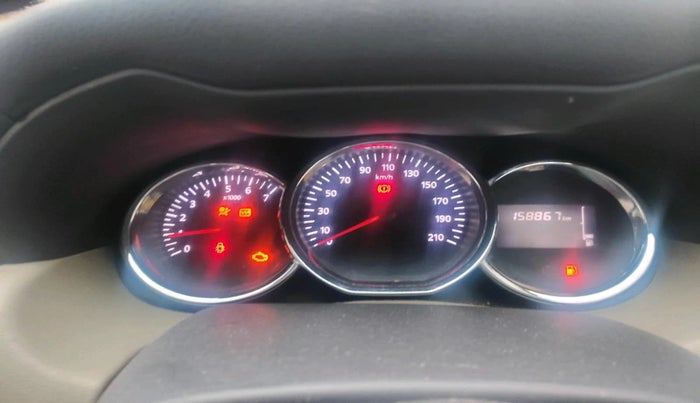 2016 Nissan Terrano XL (D), Diesel, Manual, 1,58,867 km, interior