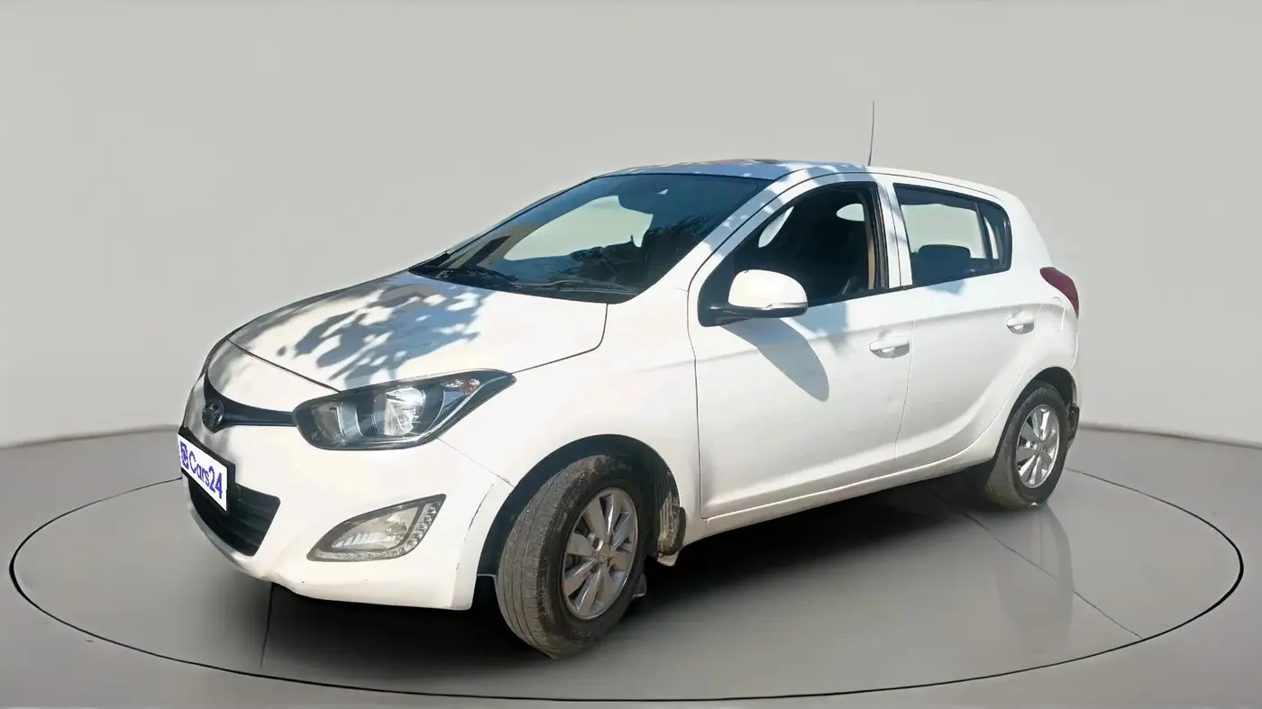 2014 Hyundai i20 SPORTZ 1.4 CRDI, Diesel, Manual, 1,85,618 km, exterior