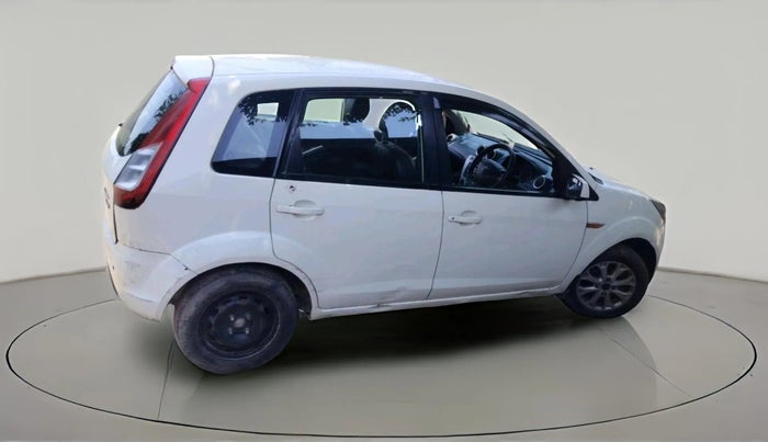2014 Ford Figo TITANIUM 1.4 DIESEL, Diesel, Manual, 76,031 km, exterior