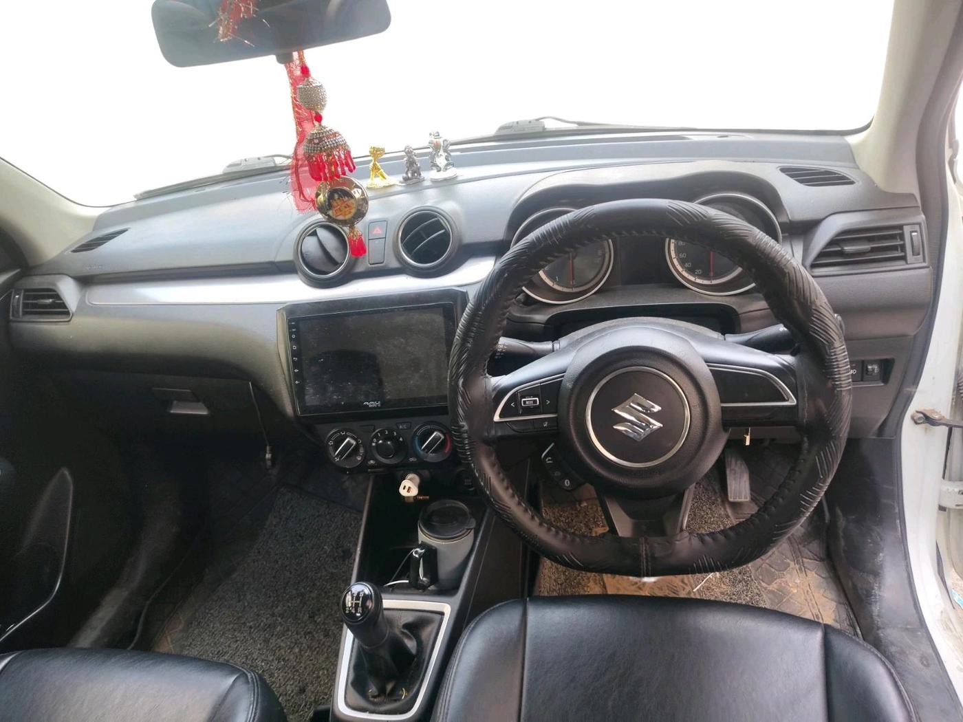 2023 Maruti Swift VXI, Petrol, Manual, 28,176 km, interior
