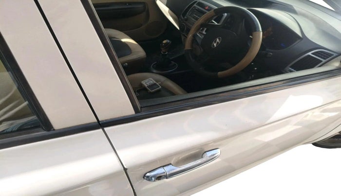 2012 Hyundai i20 SPORTZ 1.2, Petrol, Manual, 1,28,541 km, interior