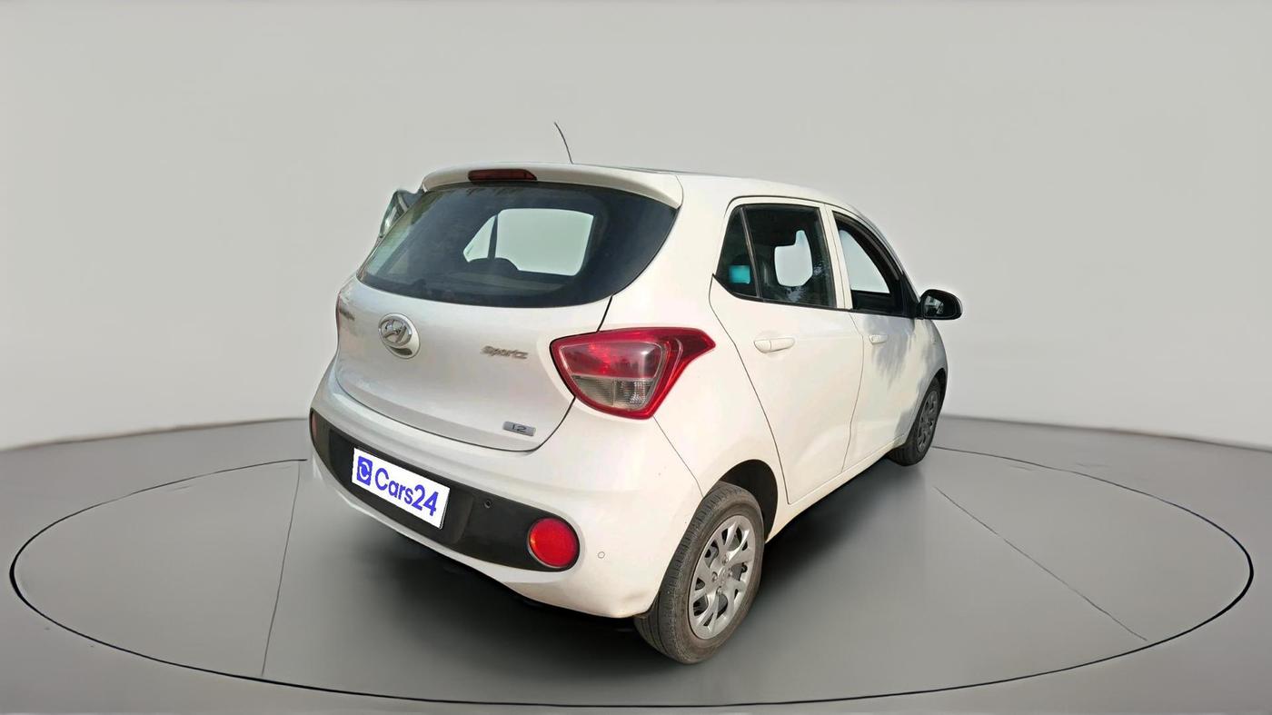 2017 Hyundai Grand i10 SPORTZ 1.2 KAPPA VTVT, CNG, Manual, 61,344 km, exterior