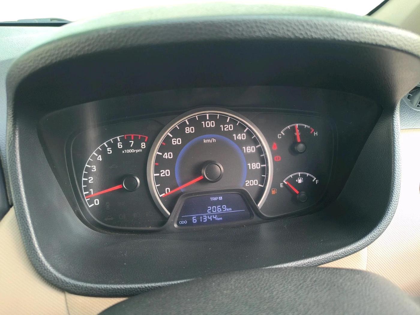 2017 Hyundai Grand i10 SPORTZ 1.2 KAPPA VTVT, CNG, Manual, 61,344 km, interior