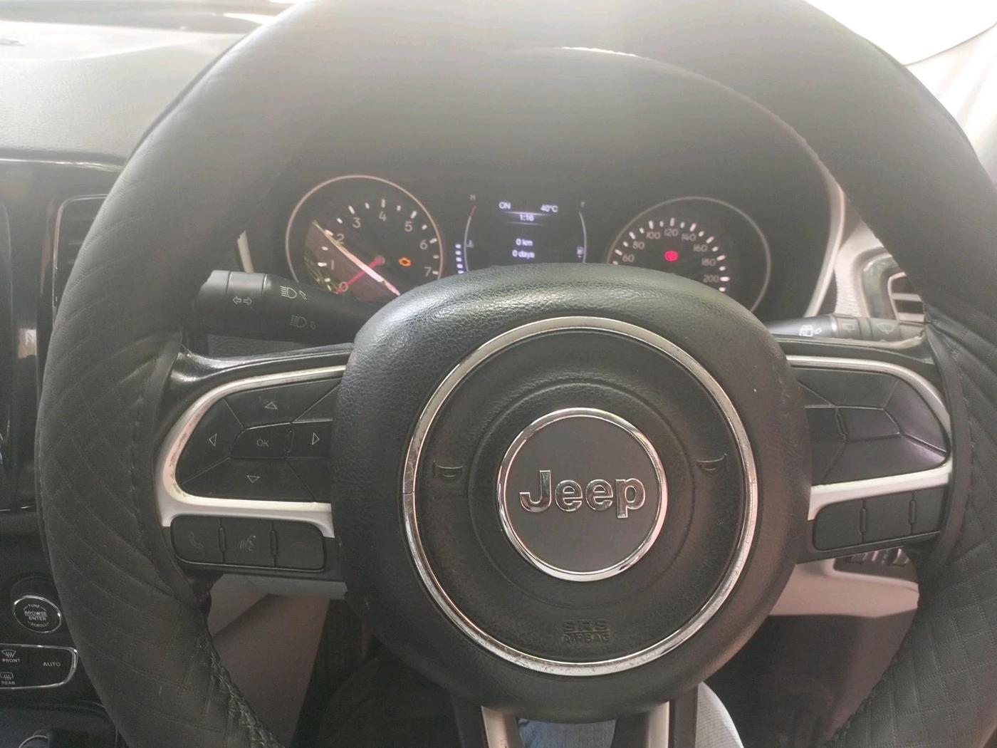 2017 Jeep Compass LIMITED 1.4 PETROL AT, Petrol, Automatic, 96,944 km, interior