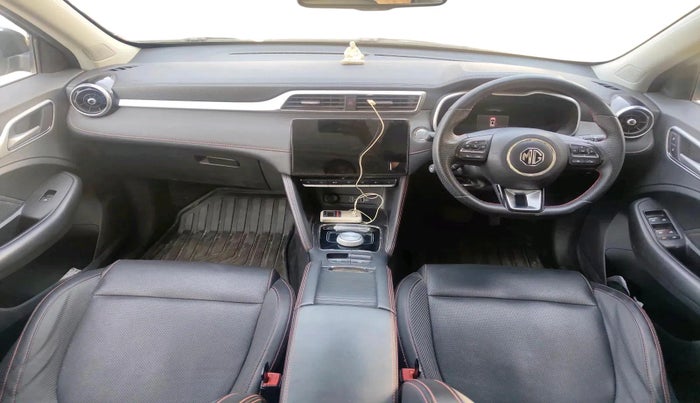 2025 MG ZS EV Exclusive Plus, Electric, Automatic, 10,300 km, interior