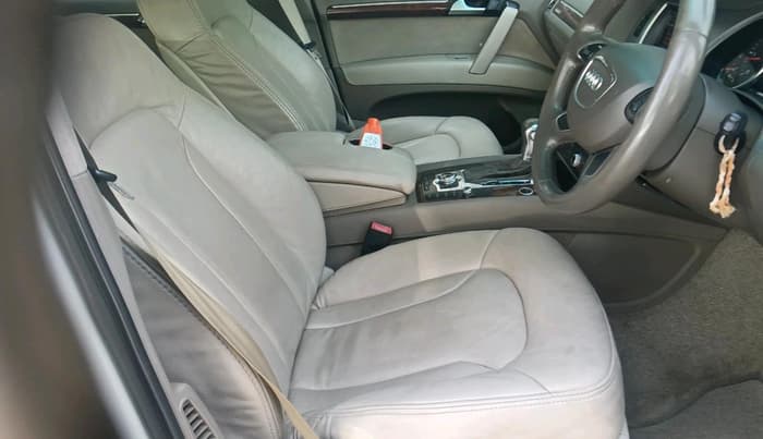 2014 Audi Q7 3.0 TDI PREMIUM, Diesel, Automatic, 70,789 km, interior