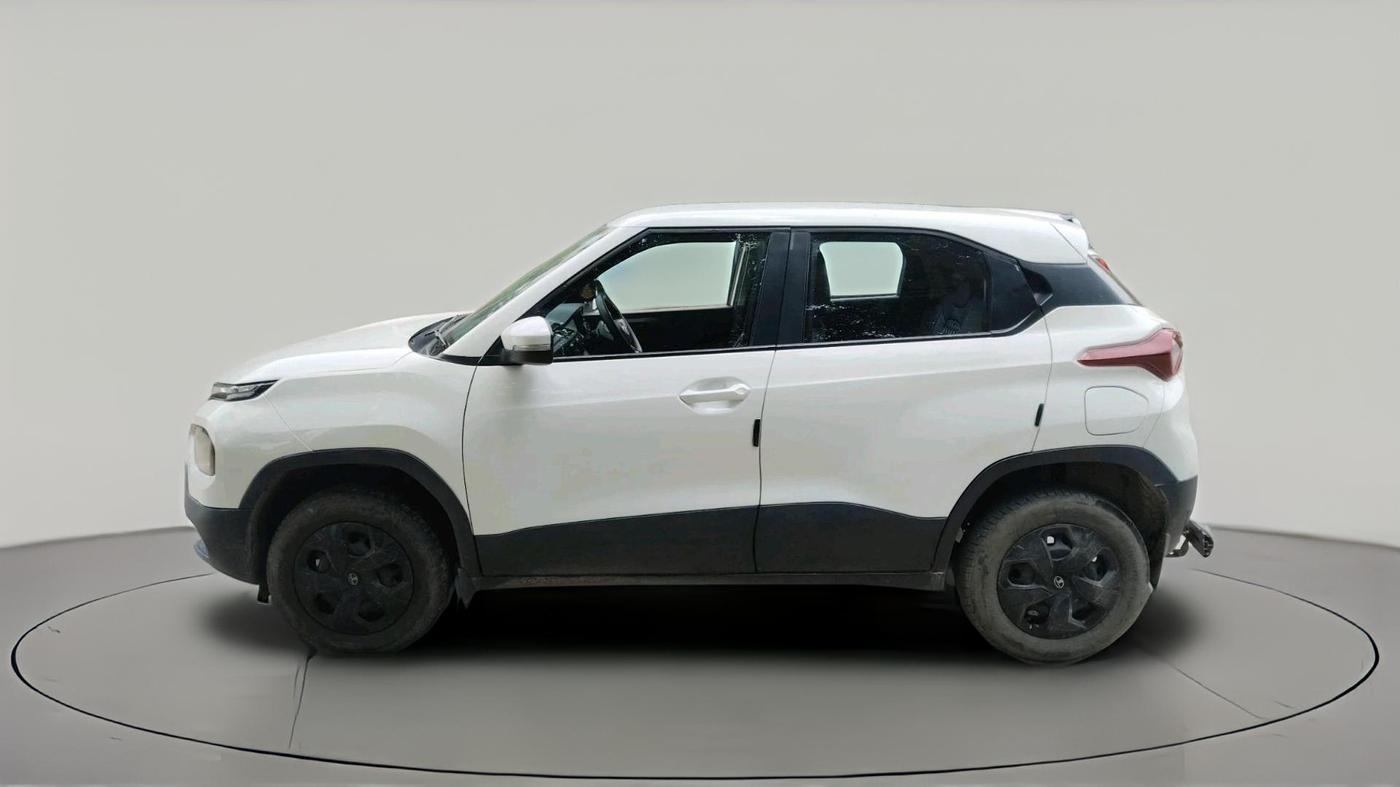 2023 Tata PUNCH ADVENTURE AMT, Petrol, Automatic, 40,856 km, exterior