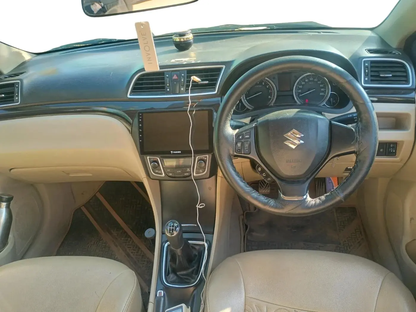 2017 Maruti Ciaz DELTA 1.4 MT PETROL, Petrol, Manual, 1,01,500 km, interior