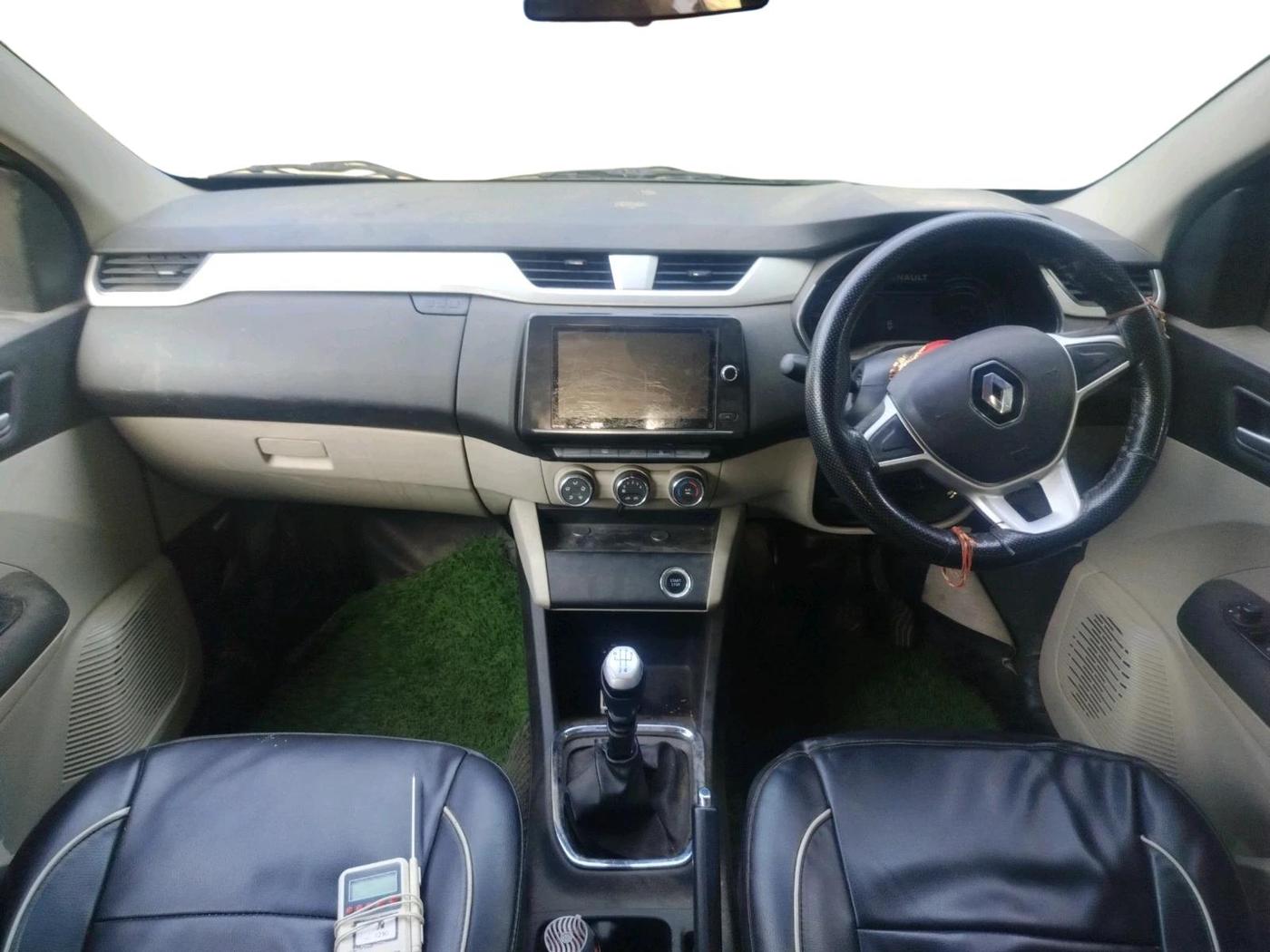 2020 Renault TRIBER RXZ, Petrol, Manual, 80,043 km, interior