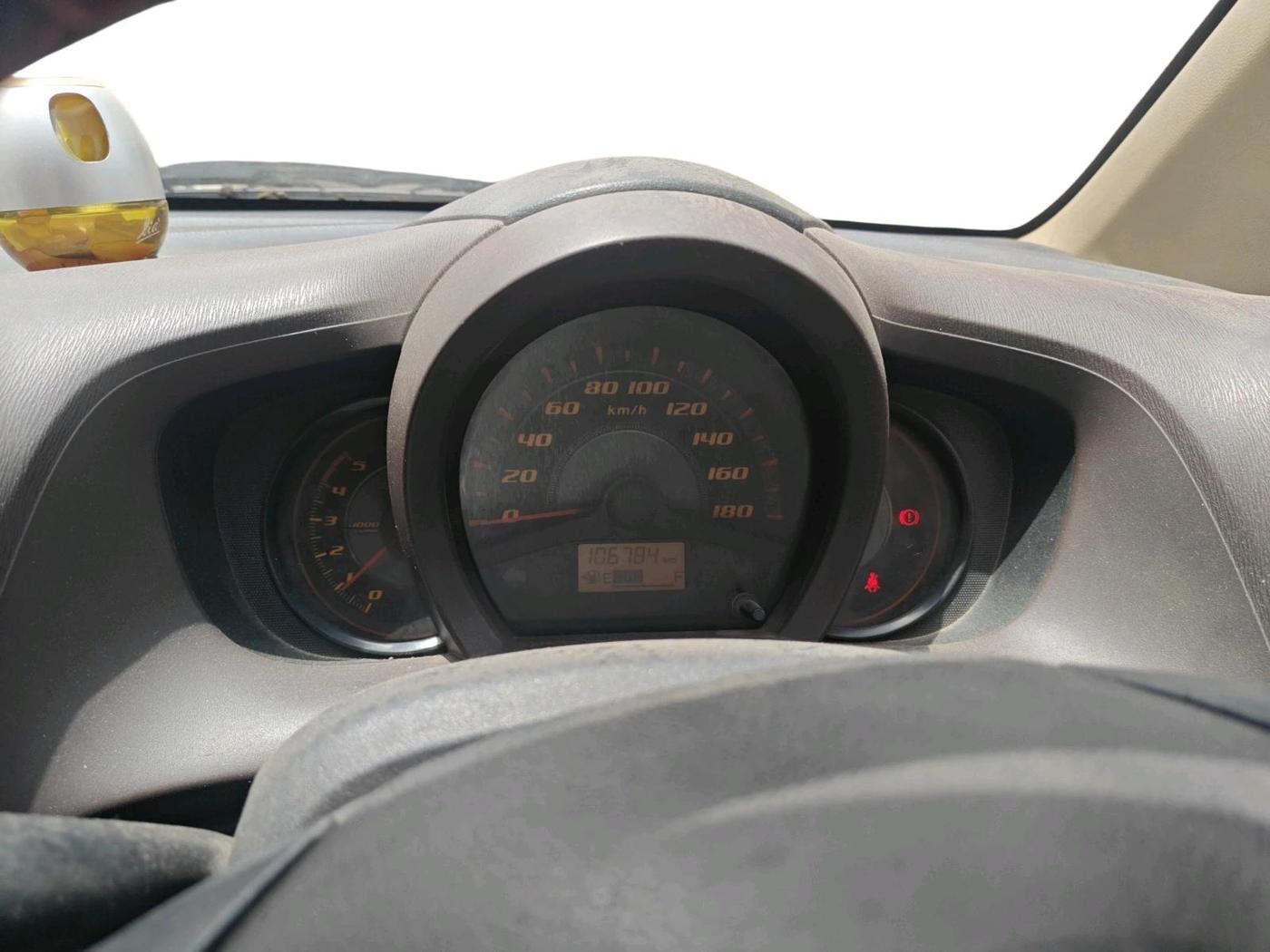 2013 Honda Amaze 1.5L I-DTEC S, Diesel, Manual, 1,06,784 km, interior