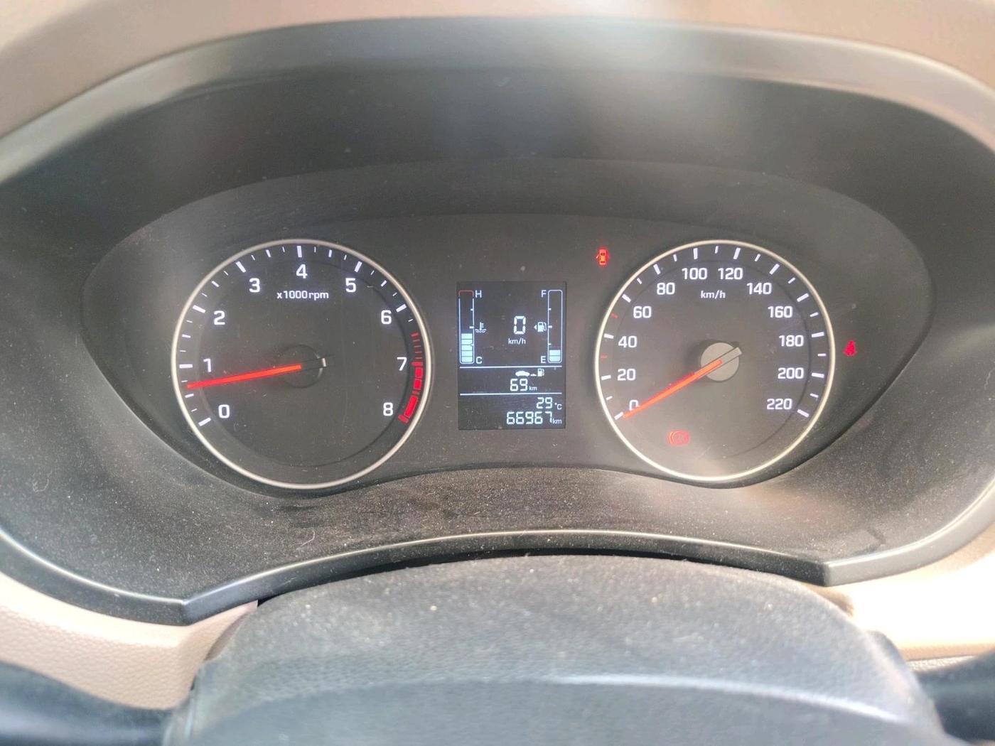 2019 Hyundai Elite i20 SPORTZ PLUS 1.2, Petrol, Manual, 66,967 km, interior