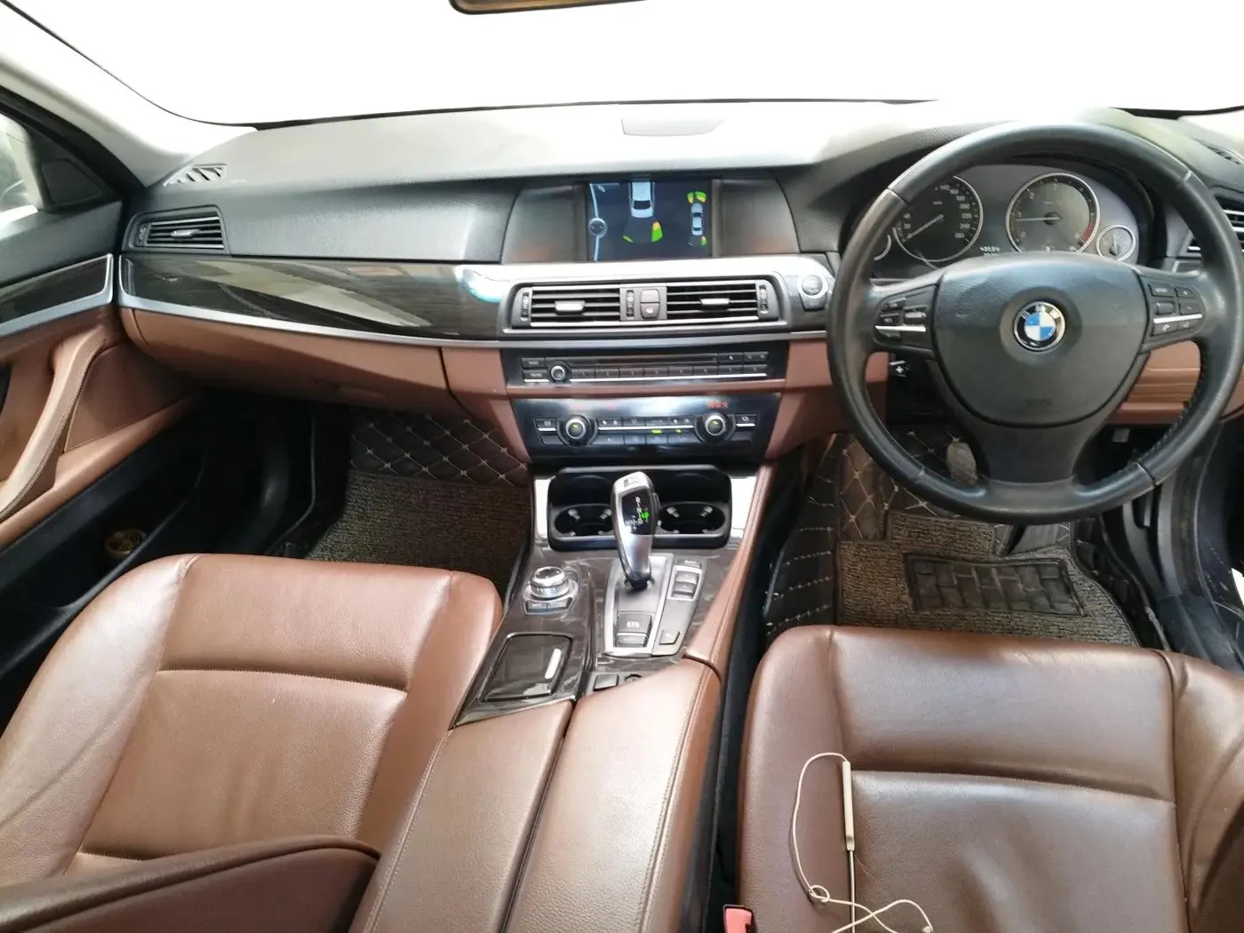 2012 BMW 5 Series 520D 2.0, Diesel, Automatic, 1,24,826 km, interior