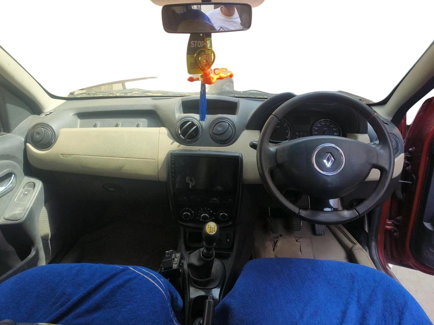 2012 Renault Duster 110 PS RXZ DIESEL, Diesel, Manual, 1,21,030 km, interior