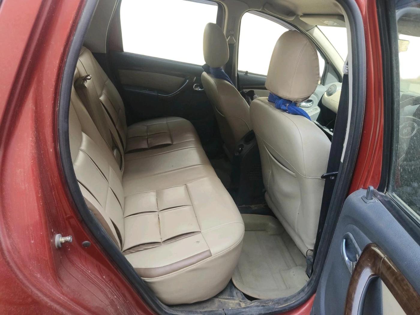 2012 Renault Duster 110 PS RXZ DIESEL, Diesel, Manual, 1,21,030 km, interior