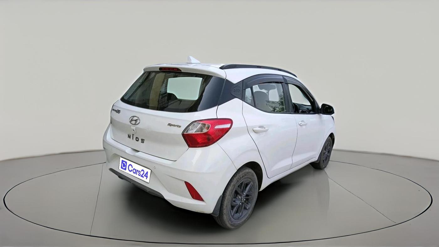 2020 Hyundai GRAND I10 NIOS SPORTZ 1.2 KAPPA VTVT, Petrol, Manual, 68,511 km, exterior