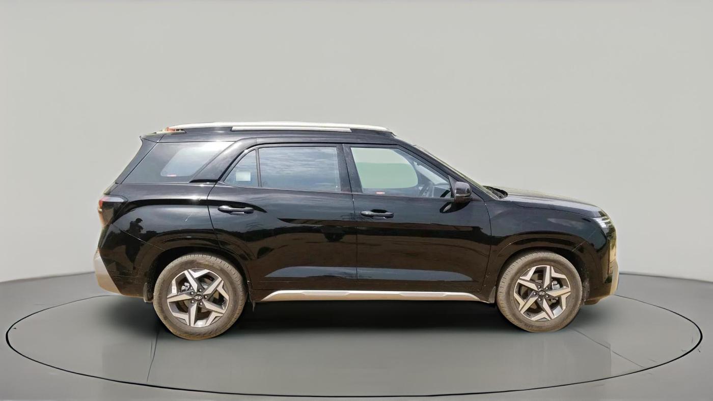 2026 Hyundai ALCAZAR Corporate Diesel 1.5L Turbo MT 7 STR, Diesel, Manual, 1,844 km, exterior