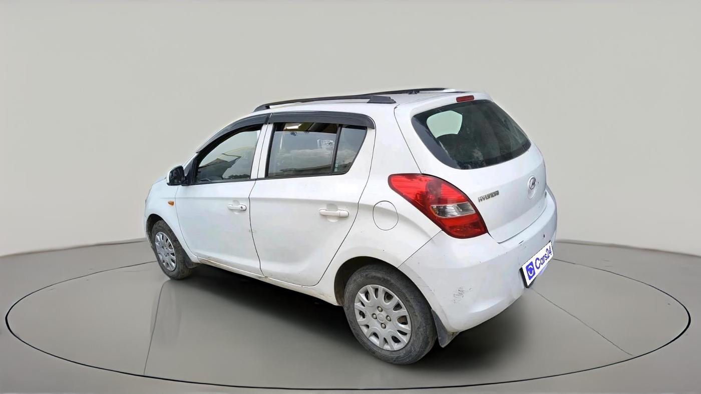 2011 Hyundai i20 MAGNA 1.2, Petrol, Manual, 97,560 km, exterior