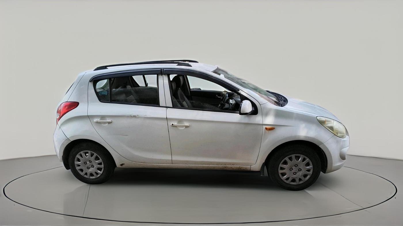 2011 Hyundai i20 MAGNA 1.2, Petrol, Manual, 97,560 km, exterior