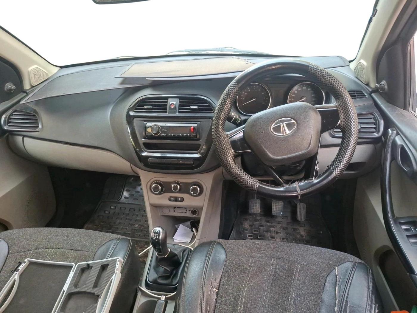2019 Tata Tiago XM DIESEL, Diesel, Manual, 1,07,335 km, interior