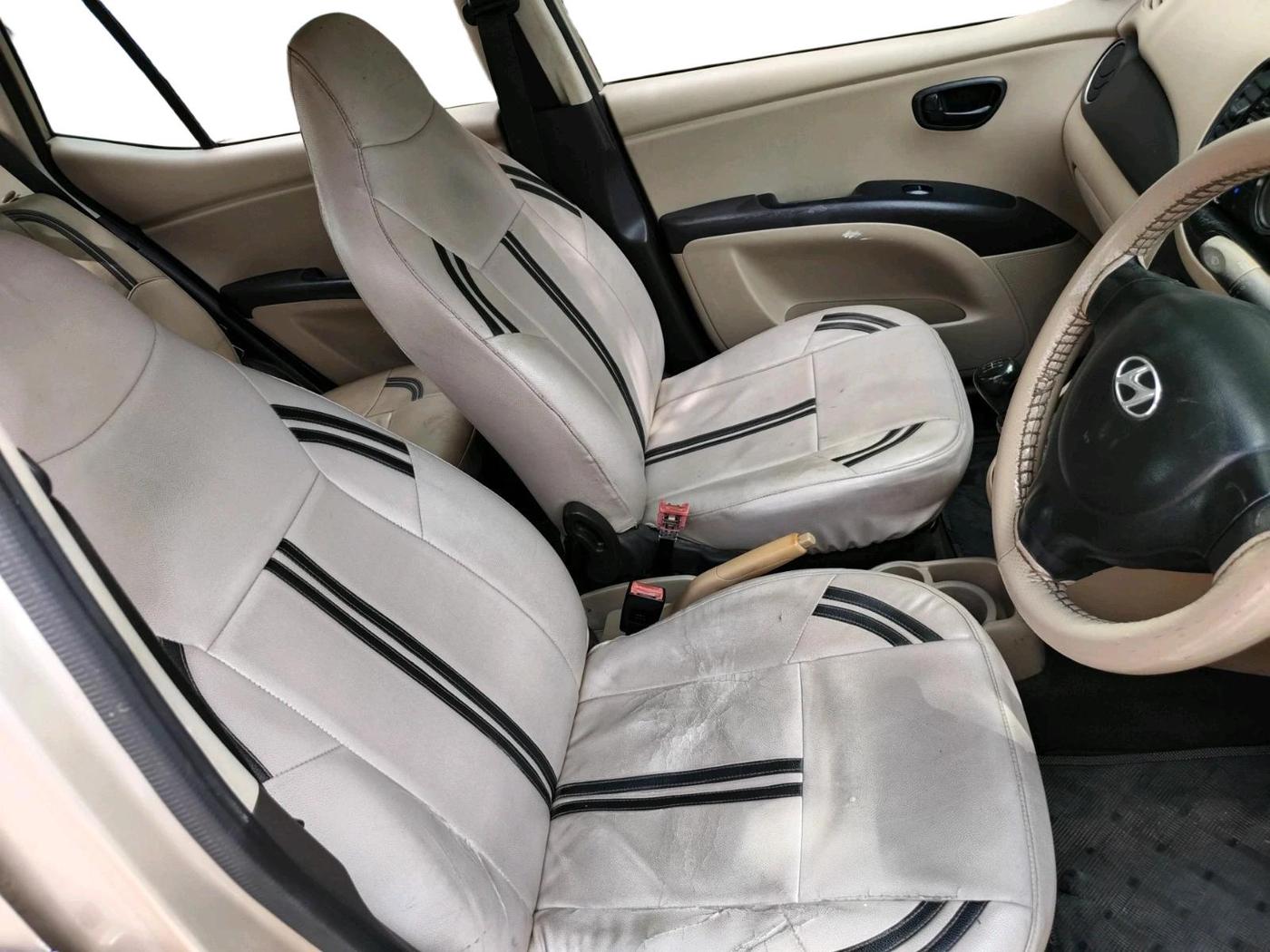 2010 Hyundai i10 MAGNA 1.2, Petrol, Manual, 1,63,918 km, interior