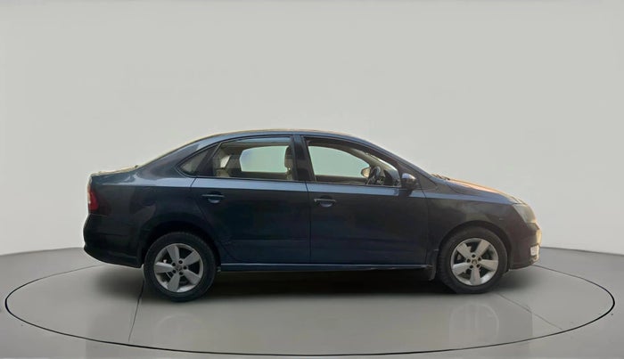 2017 Skoda Rapid AMBITION 1.5 TDI AT, Diesel, Automatic, 1,18,888 km, exterior