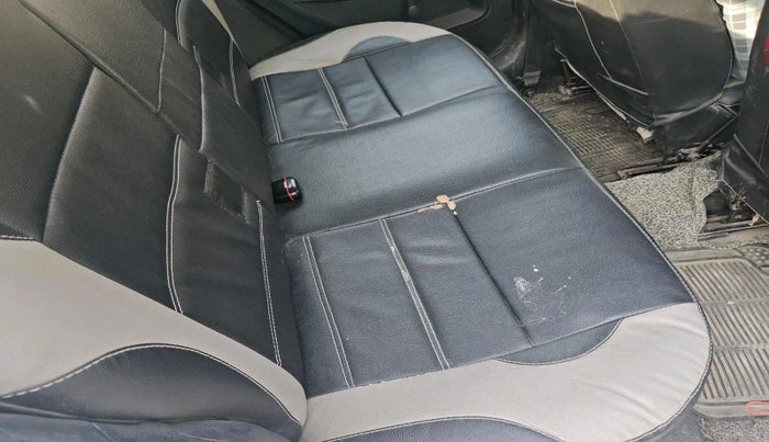 2013 Ford Figo LXI 1.2 PETROL, Petrol, Manual, 98,489 km, interior