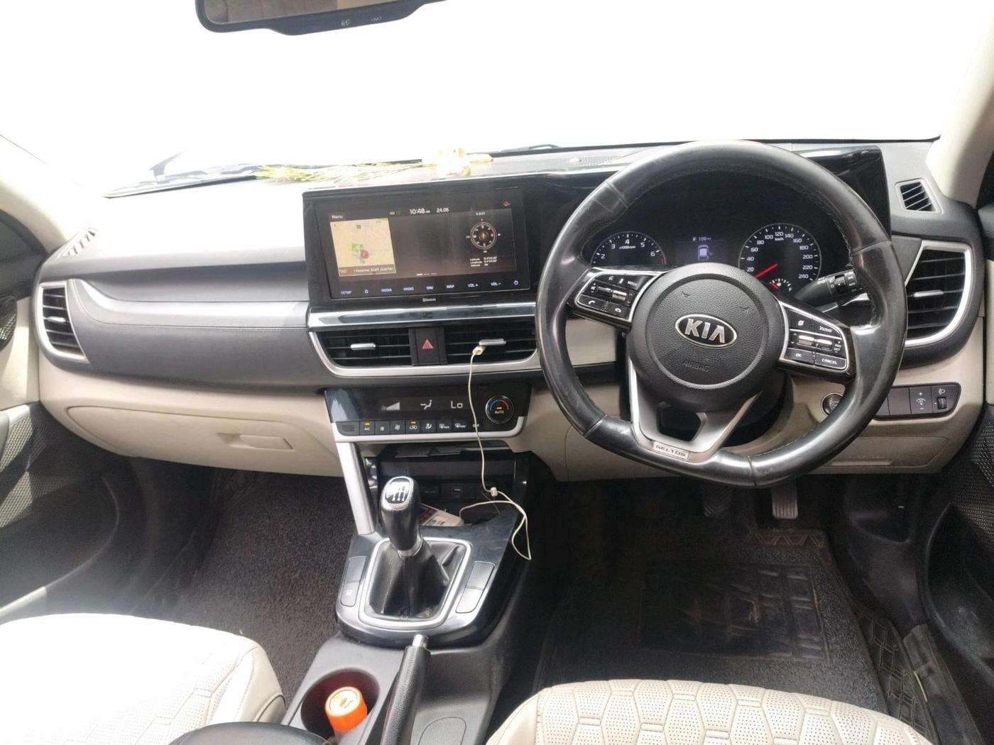 2020 KIA SELTOS HTX 1.5 PETROL, Petrol, Manual, 1,09,155 km, interior