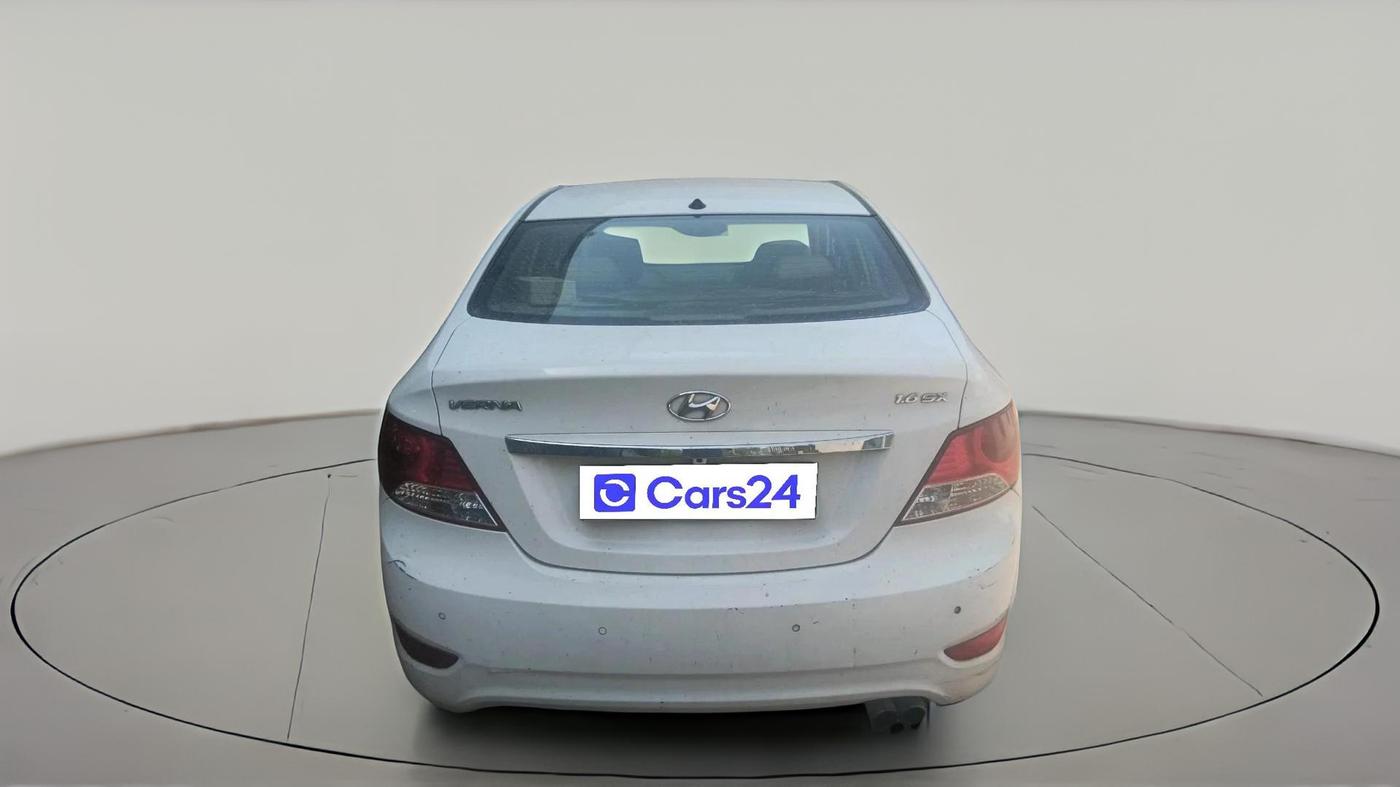 2014 Hyundai Verna FLUIDIC 1.6 CRDI SX OPT, Diesel, Manual, 1,37,453 km, exterior