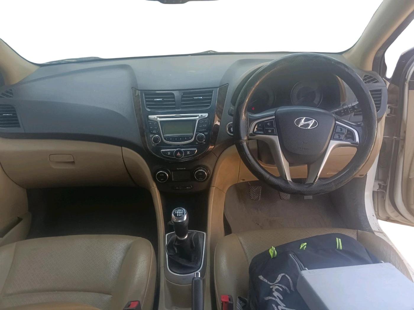 2014 Hyundai Verna FLUIDIC 1.6 CRDI SX OPT, Diesel, Manual, 1,37,453 km, interior