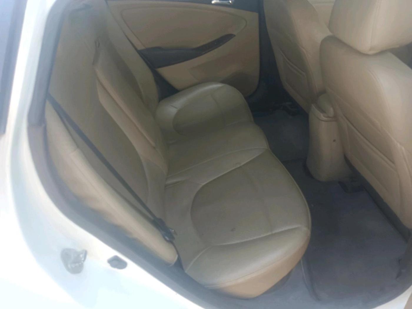 2014 Hyundai Verna FLUIDIC 1.6 CRDI SX OPT, Diesel, Manual, 1,37,453 km, interior