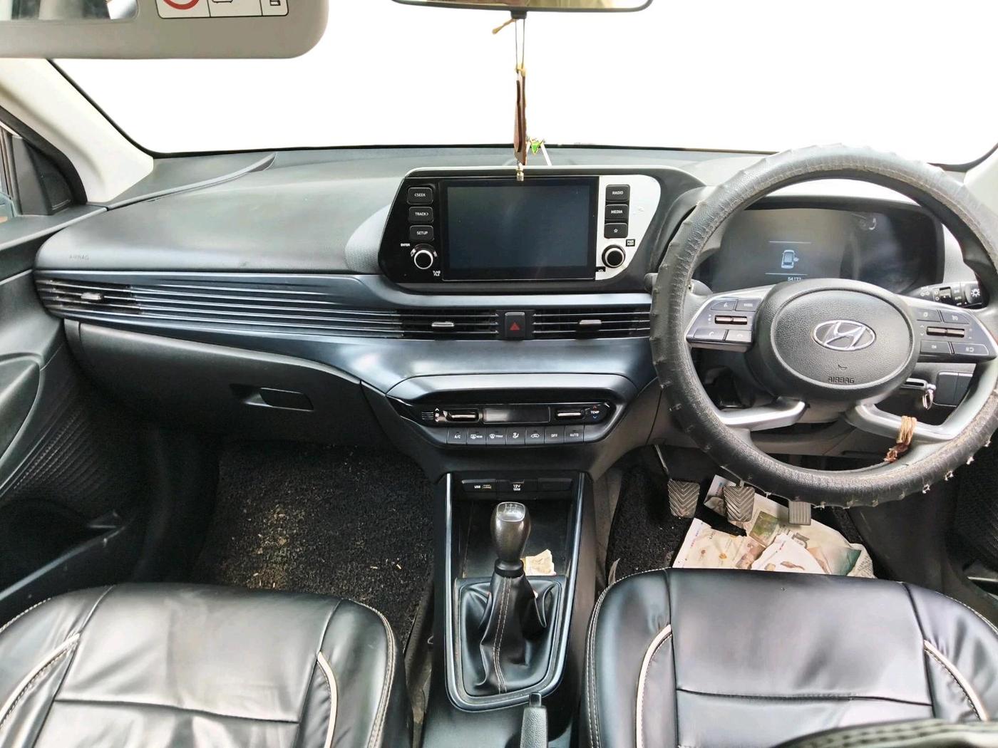 2022 Hyundai NEW I20 SPORTZ 1.2 MT, Petrol, Manual, 54,172 km, interior